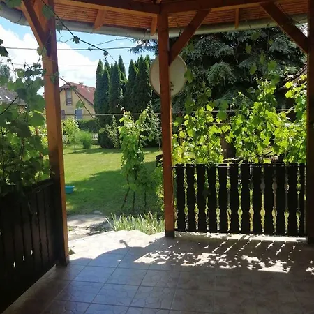 Holiday In Hegy Feriehus